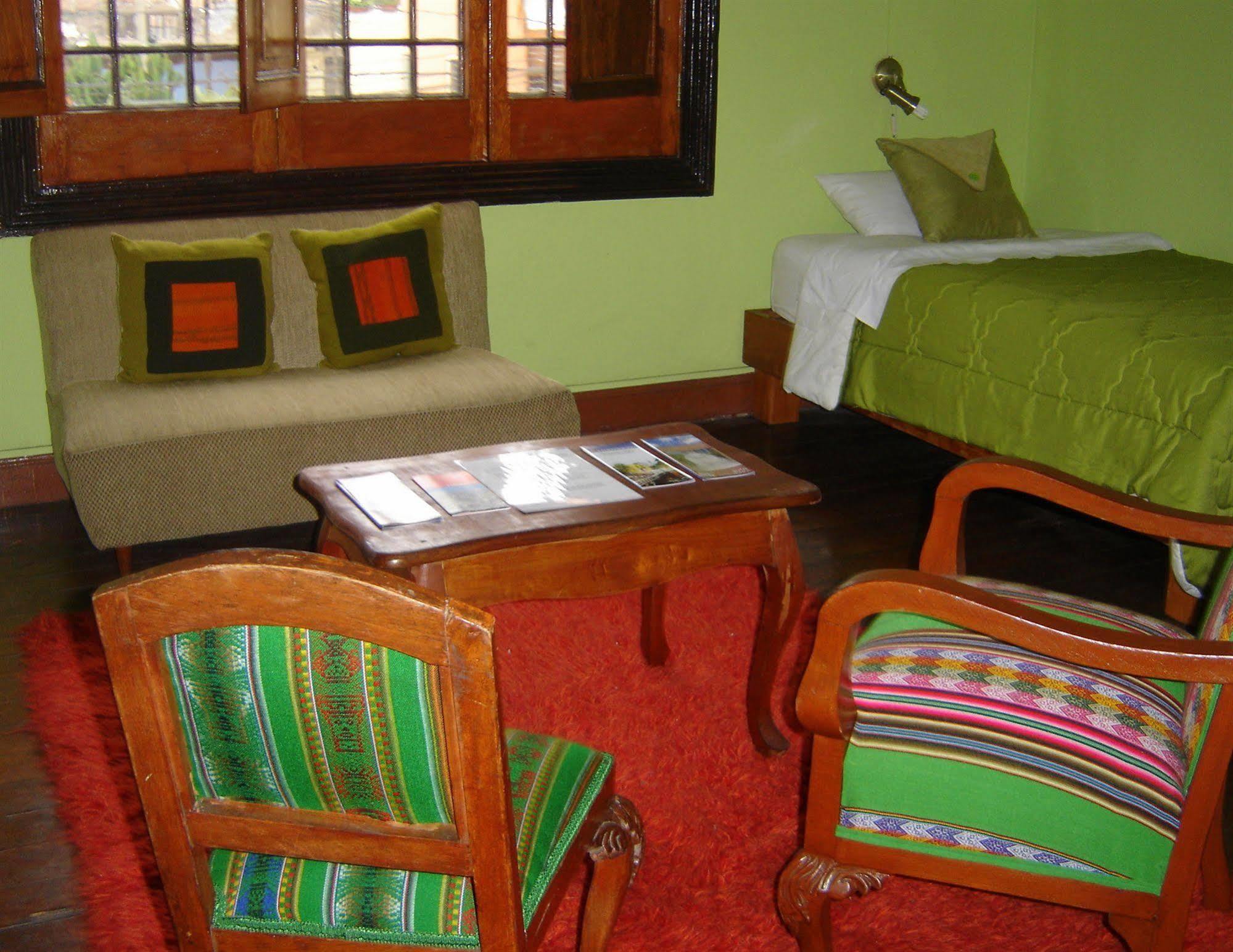 Wari Boutique Hotel 2*